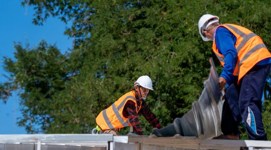 Professional gutter cleaning in Bethel, NY